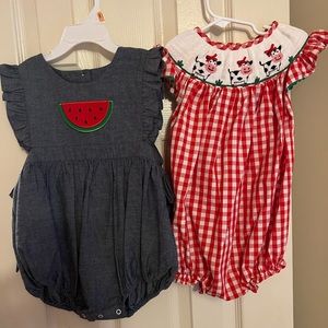 Set of summertime 2T bubbles.